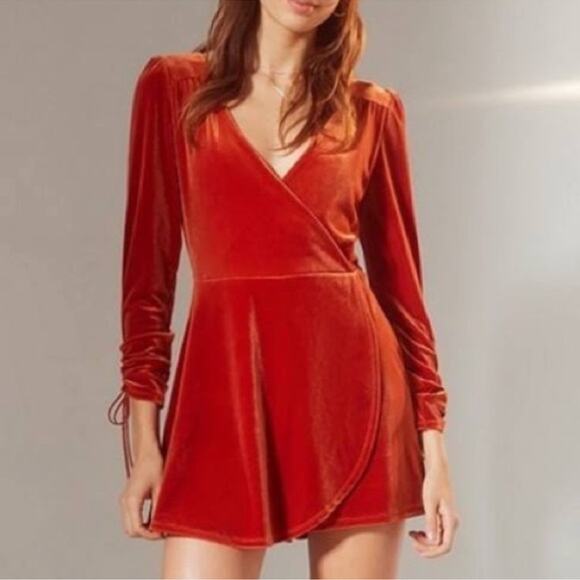 Urban Outfitters Womens  XS Terracotta Long Sleeve Romper - Picture 1 of 10
